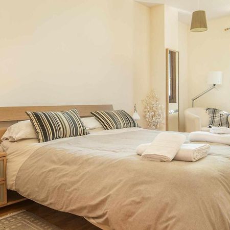 Chalet El Molino De Castiello กาสเตียโญ เด ฮากา ภายนอก รูปภาพ