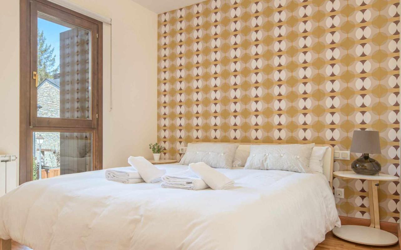 Chalet El Molino De Castiello กาสเตียโญ เด ฮากา ภายนอก รูปภาพ