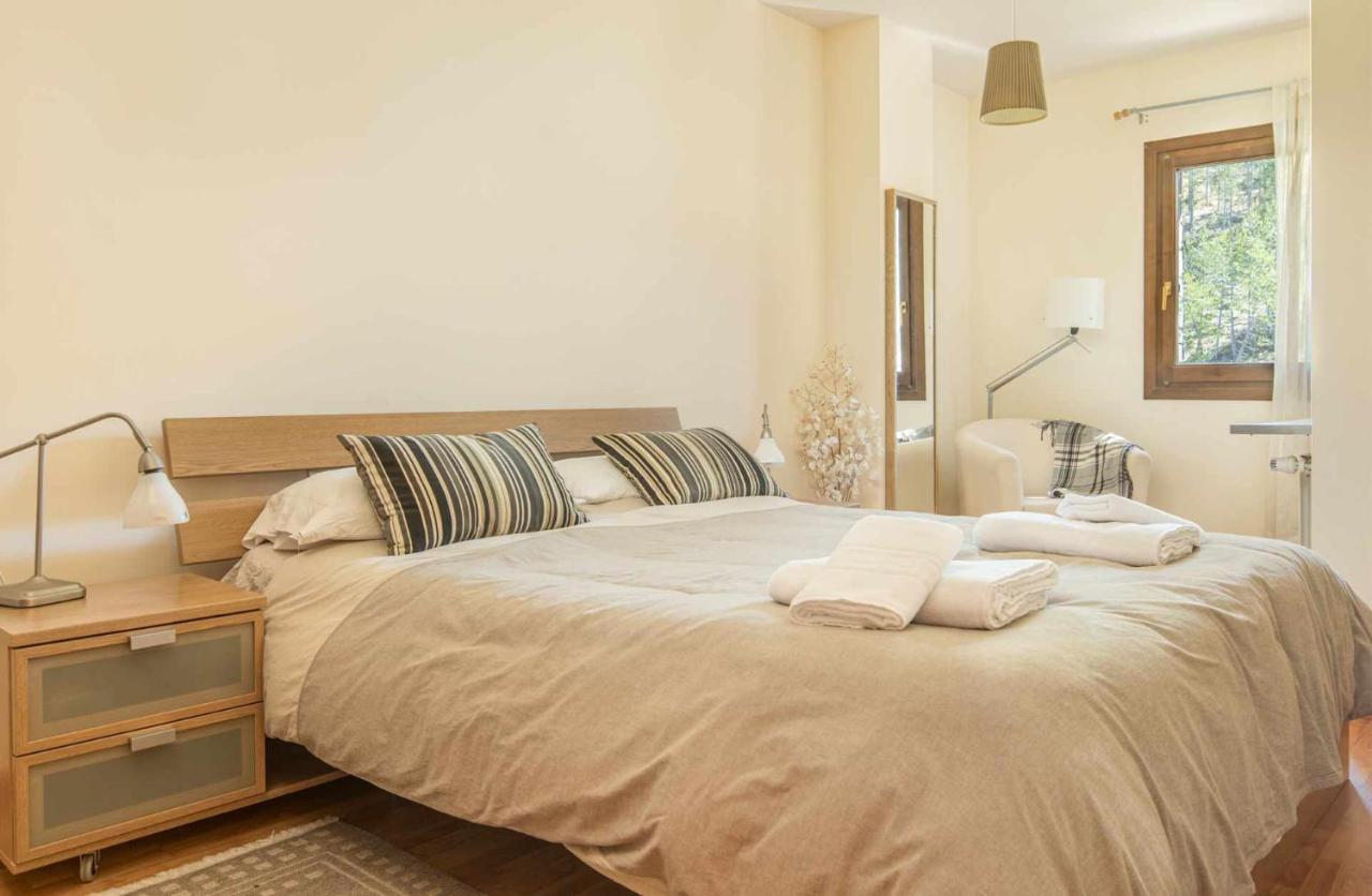 Chalet El Molino De Castiello กาสเตียโญ เด ฮากา ภายนอก รูปภาพ